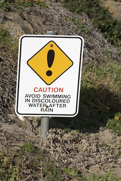 caution_swimming